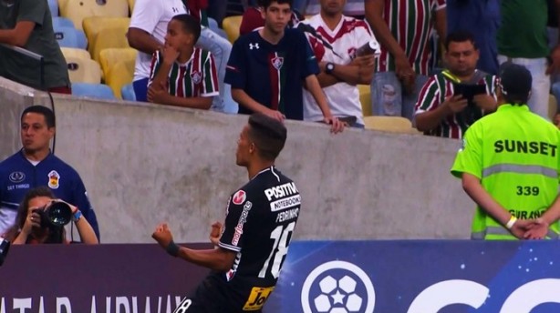 Pedrinho foi o destaque do Corinthians no empate por 1 a 1 com o Fluminense