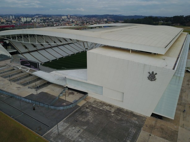 Arena Corinthians é palco de queda de braço entre clube e Caixa Econômica Federal