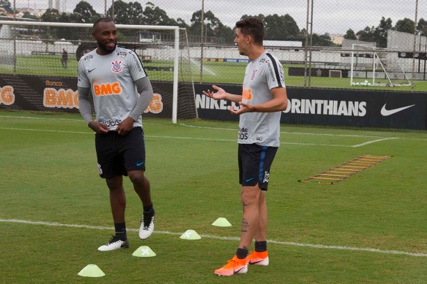 Jogadores sustentam boa s�rie de jogos sem derrota no Brasileir�o