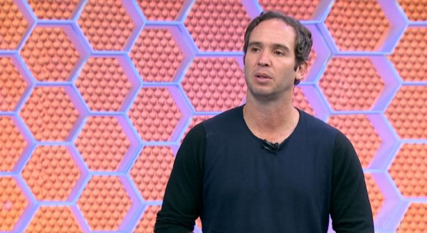 Comentarista quer Corinthians mais solto com Carille