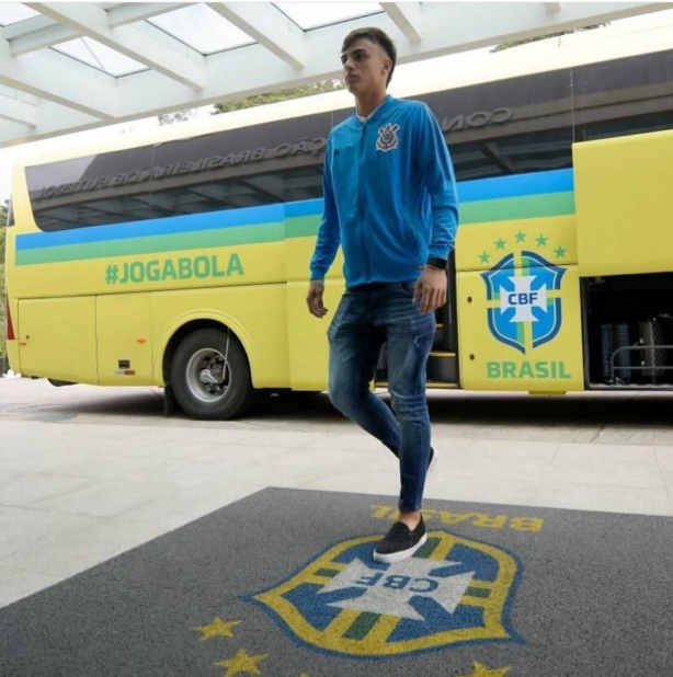 Matheus Donelli é titular absoluto do time Sub-17 do Corinthians