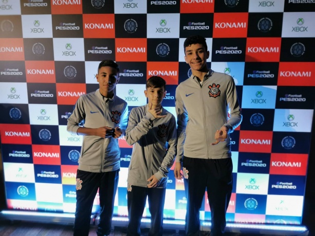 Raul, Enzo e Matheus representarão o Corinthians em torneio no eFootball PES 2020