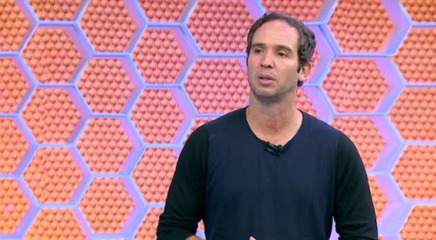Caio Ribeiro questionou a postura da equipe de F�bio Carille fora de casa
