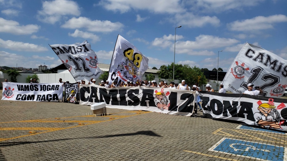 Camisa 12 tambm se manifesta contra atuaes recentes do Corinthians no Brasileiro