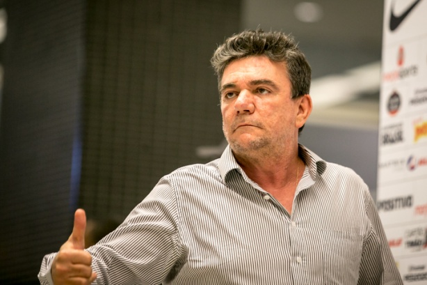 Andrés Sanchez detalhou negociação com o técnico Tiago Nunes