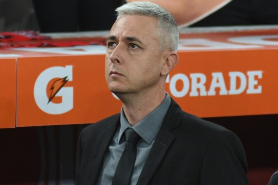 Tiago Nunes é o novo técnico do Corinthians