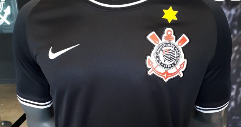 Corinthians estampou a Estrela de Davi em sua camisa nesta quarta-feira