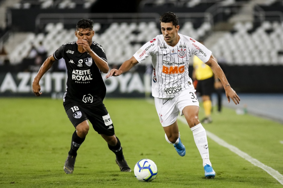 Corinthians se impôs fora de casa, mas não conseguiu um resultado positivo