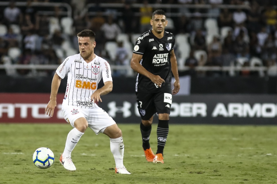 Ramiro lamentou a derrota do Corinthians para o Botafogo depois de uma boa partida da equipe alvinegra