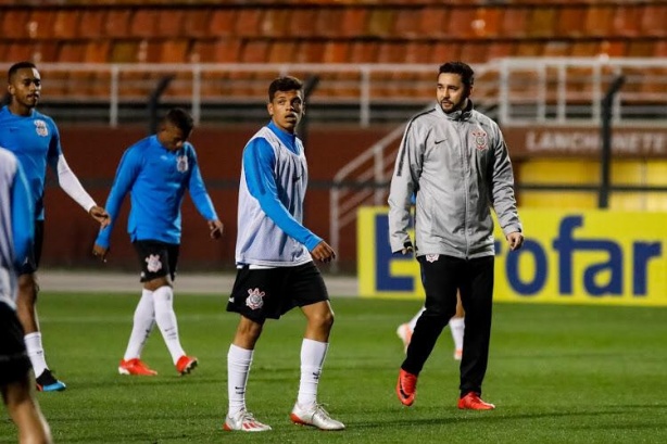 Richard retornou de lesão e quer aproveitar a oportunidade com o Corinthians na Copa RS