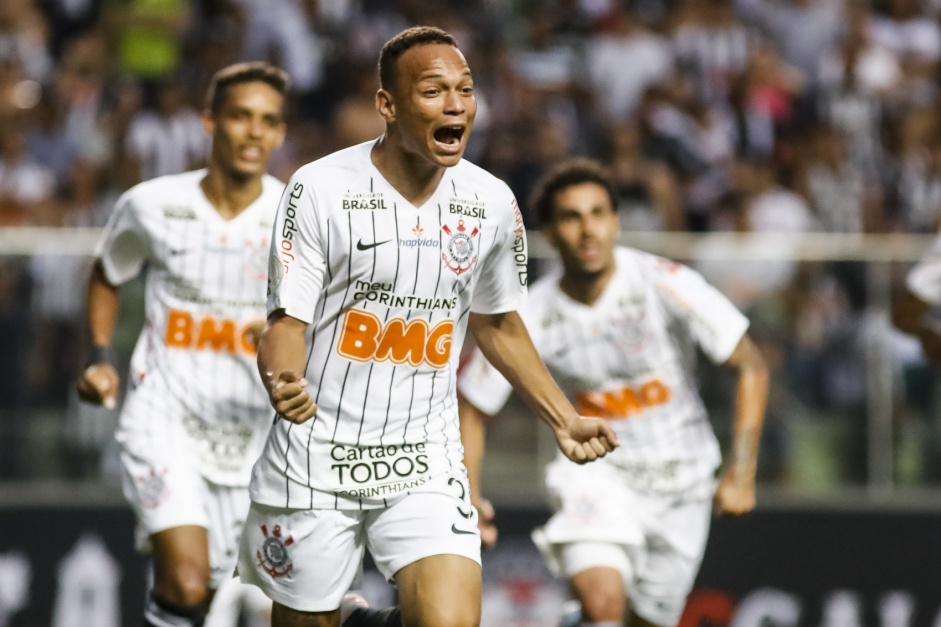Janderson comemorou o seu crescimento no Corinthians no final de 2019