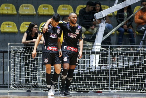 Batalha e Daniel prolongaram suas permanências no Corinthians