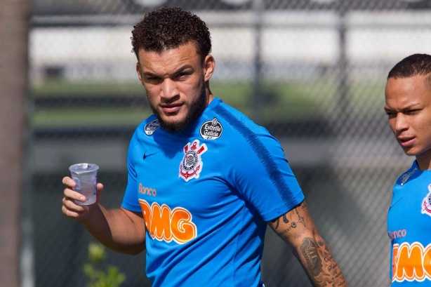 Andrés Luis não deve mais viajar com o Corinthians para os EUA