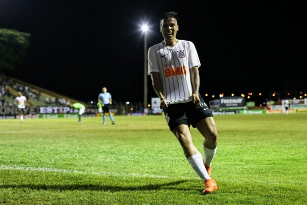 Corinthians despacha Juventude e se classifica para oitavas de final da Copa São Paulo