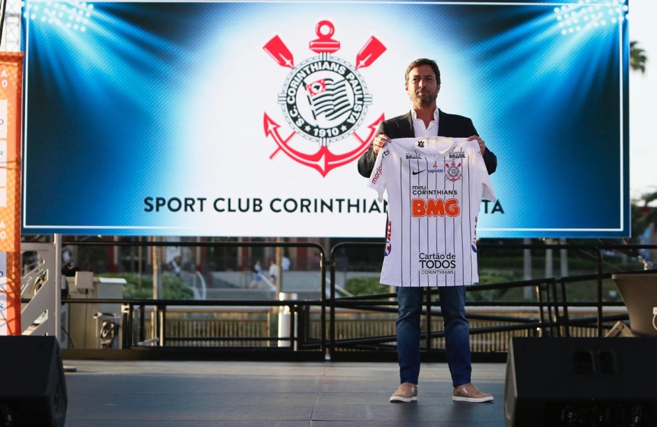 Dulio Monteiro Alves, diretor de futebol do Corinthians, no evento de abertura da Florida Cup 2020