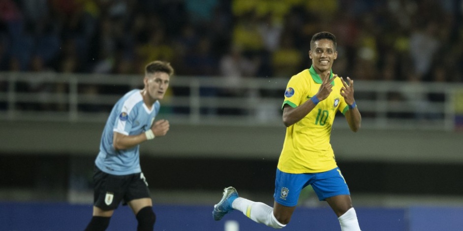 Pedrinho abre o placar para a Seleo Brasileira Sub-23 em duelo com Uruguai