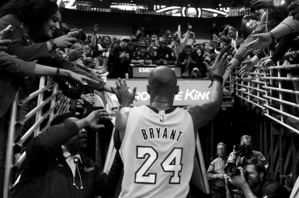 Aos 41 anos, Kobe Bryant morre em acidente de helic�ptero na California