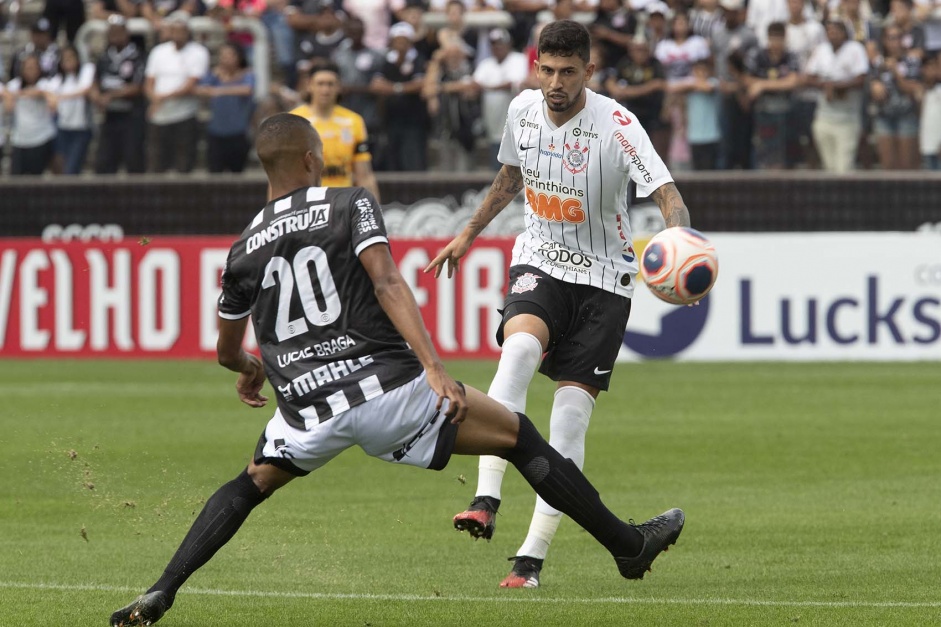 Pedro Henrique foi titular do Corinthians neste domingo e falou sobre a deciso de quarta