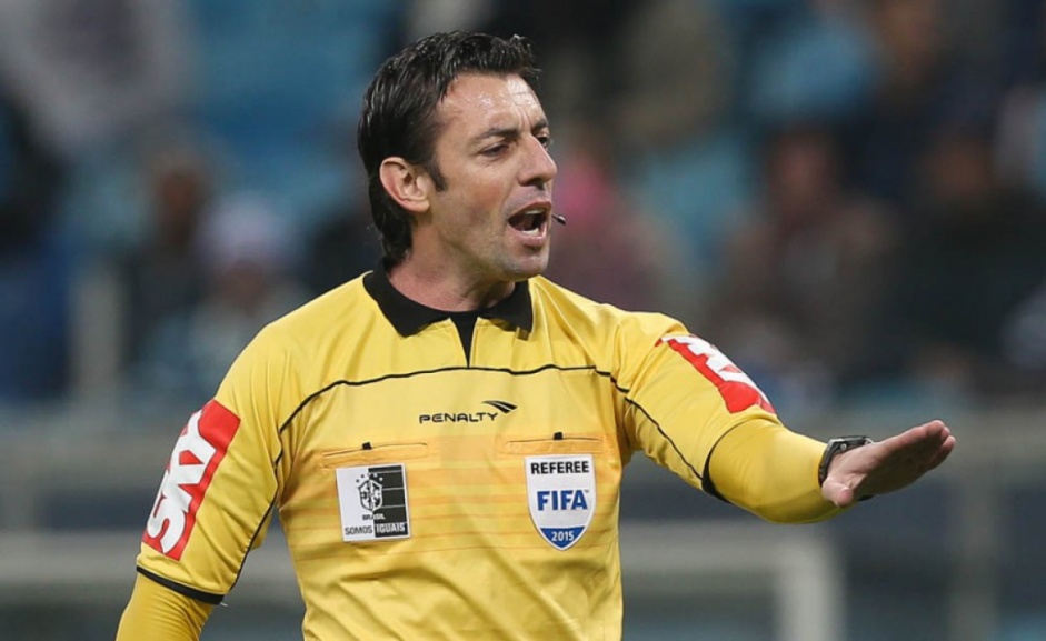 Raphael Claus ser o rbitro do duelo entre Corinthians e Red Bull Bragantino