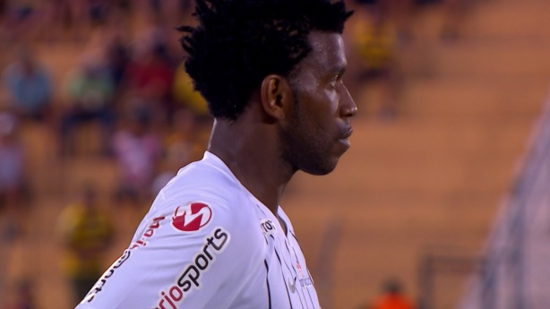 Gil lamentou a m� fase vivida pelo Corinthians