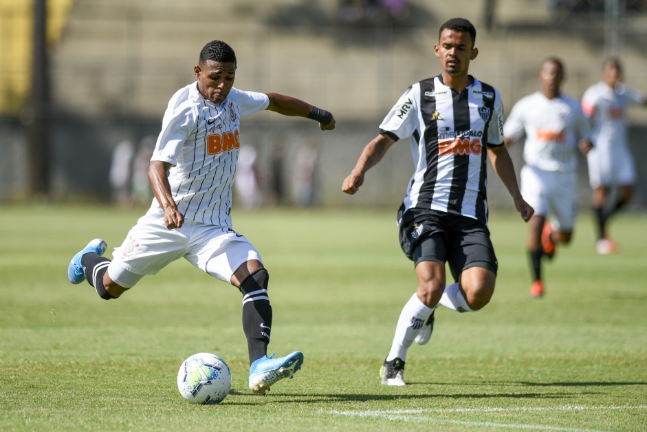 Corinthians empate com Atltico-MG por 1 a 1, em Belo Horizonte, pela primeira rodada do Brasileiro Sub-17