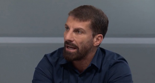 Comentarista Pedrinho defendeu a permanência de Tiago Nunes no Corinthians