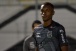 Emprestado sem sequer estrear pelo Corinthians, lateral vira quarta op��o na Ponte Preta