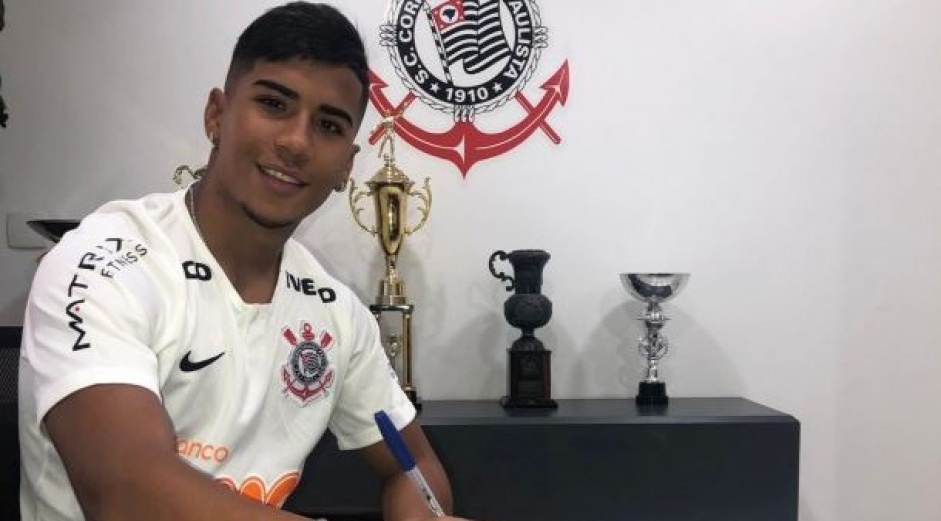 Corinthians estendeu vnculo de Juan David Torres, o "Novo Jamez Rodrguez" at 2022