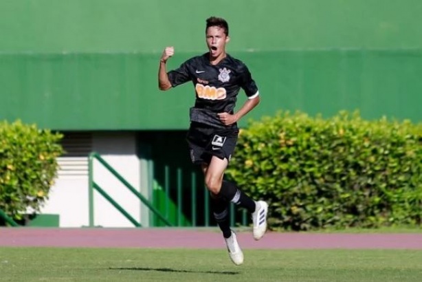 Matheus Ara�jo foi um dos 30 inscritos para defender o Corinthians na Copinha deste ano
