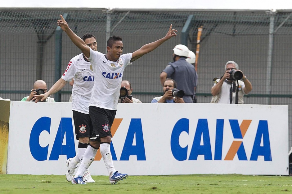 Jorge Henrique, que marcou 30 gols pelo Corinthians, completa 38 anos nesta quinta-feira