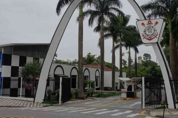 Corinthians acerta dívida, e energia elétrica do Parque São Jorge é restabelecida