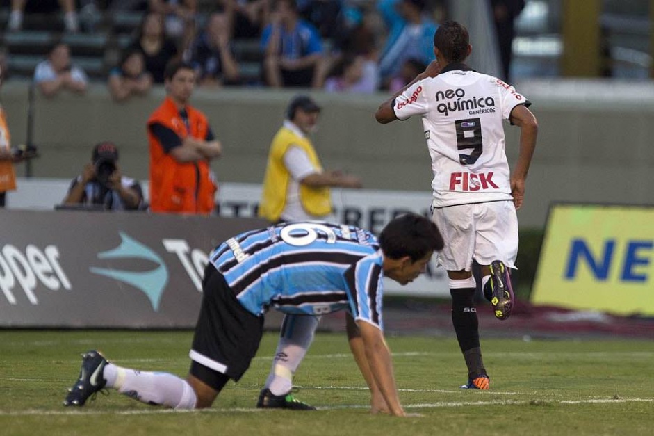 Liedson marcou na ltima vitria do Corinthians em 22 de maio