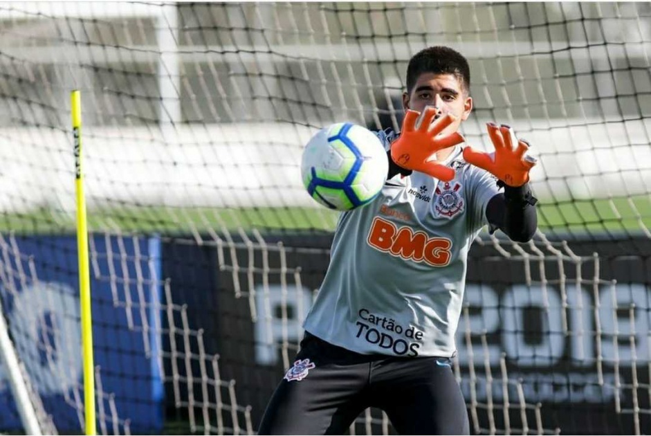 Diego tem contrato com o Corinthians at o final da temporada
