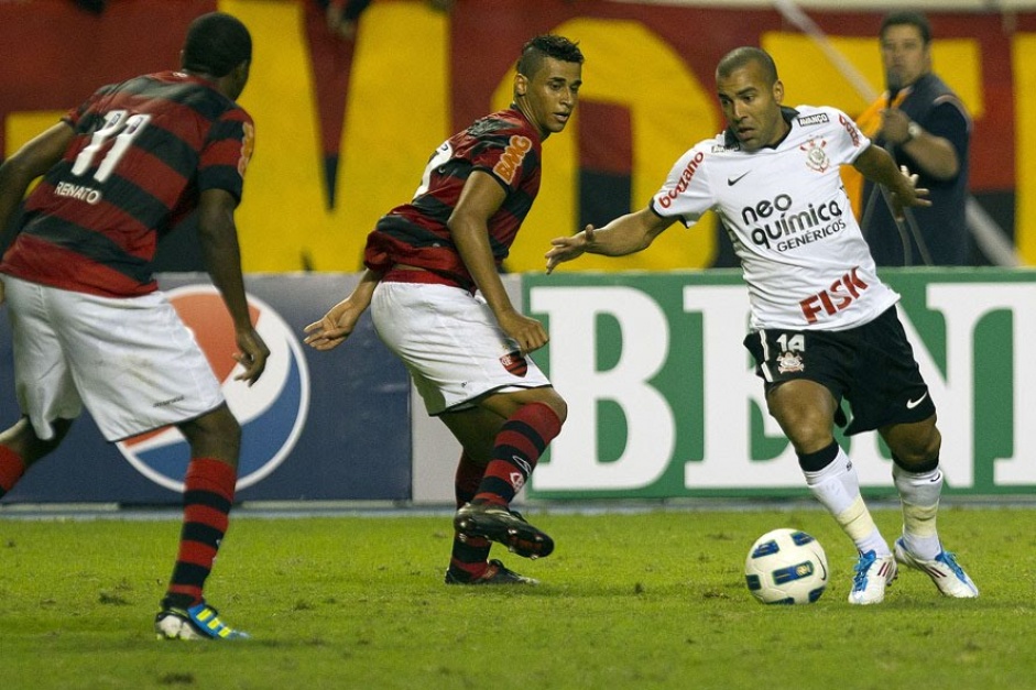 Atacante entrou na segunda etapa de duelo contra o Flamengo