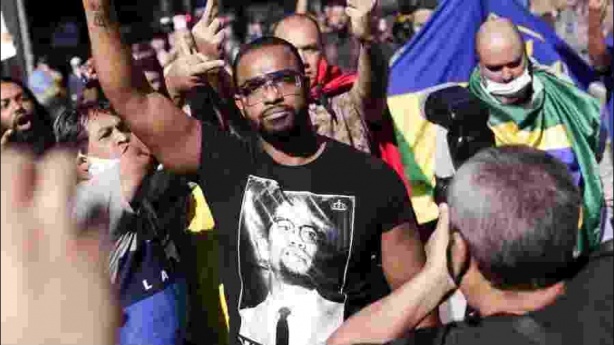 Emerson Vitalino foi uma das figuras que mais apareceu ap�s os protestos de domingo