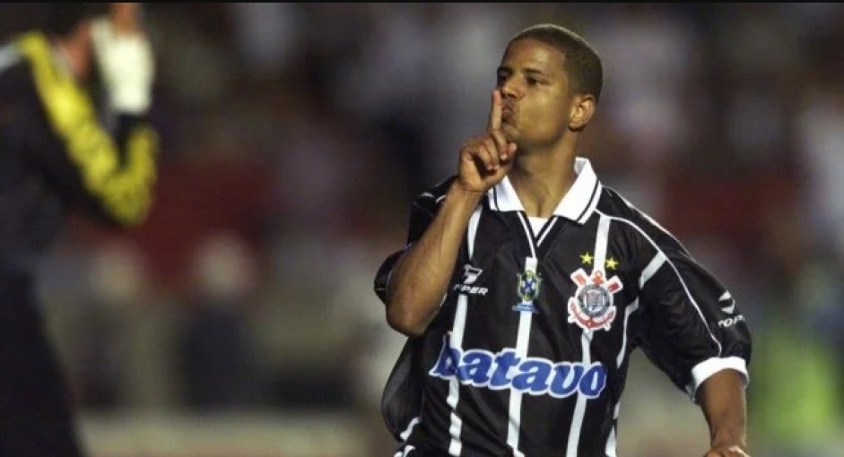 Marcelinho participou diretamente de 28 gols da campanha