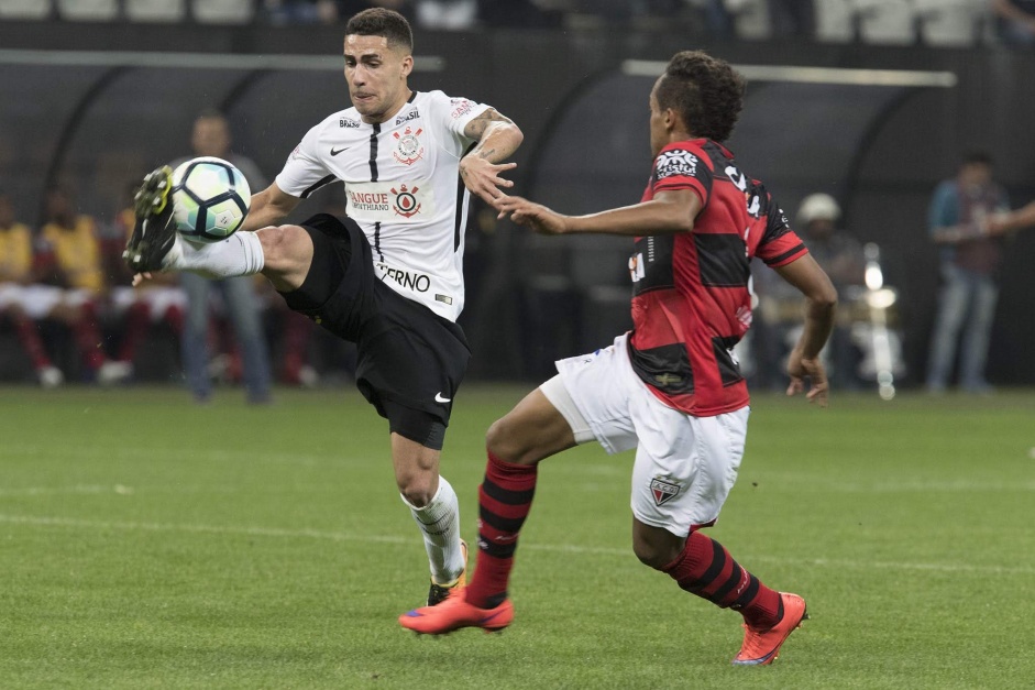 Corinthians  derrotado pelo Atltico-GO pelo Brasileiro de 2017