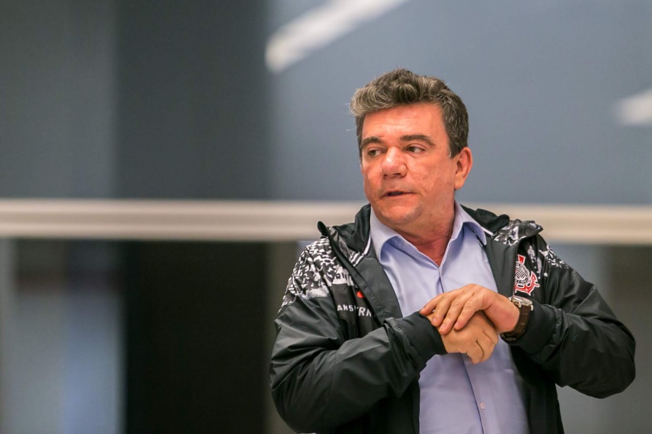 Andrs Sanchez, presidente do Corinthians, aguarda demais clubes do Paulisto