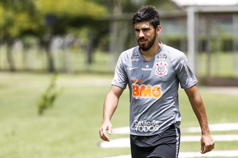 Corinthians quita parcela por Bruno Mndez nesta tera-feira