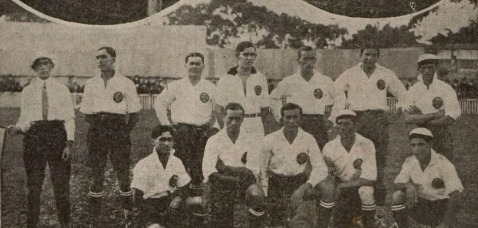 Em 1920, o Corinthians goleou o Santos por 11 a 0