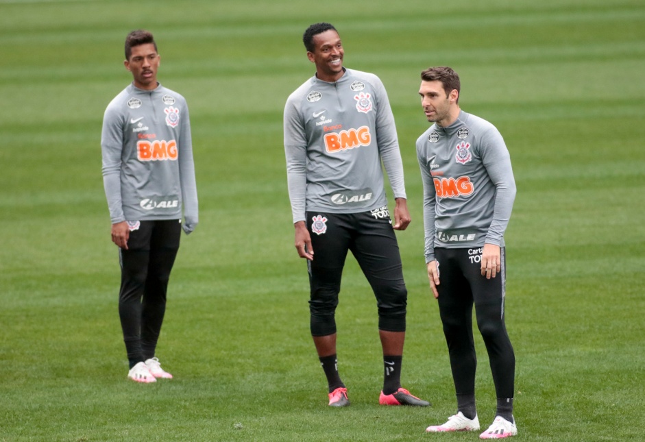 J e Boselli podem atuar juntos pelo Corinthians nesta temporada