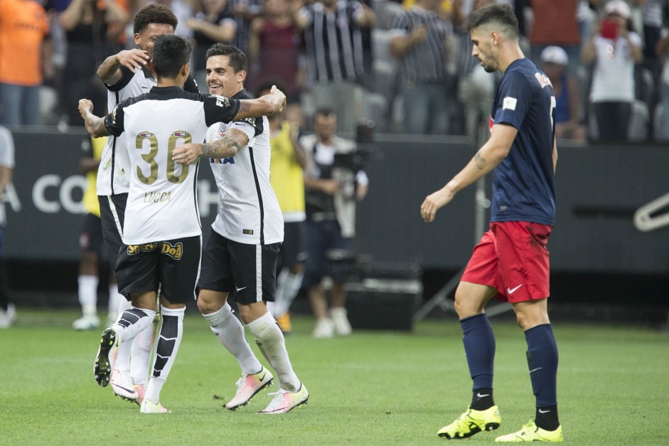Corinthians goleou o Red Bull na Arena, por 4 a 0, pelas quartas de final do Paulisto 2016