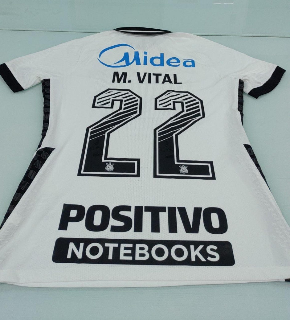 Positivo retorna ao Corinthians para sequncia da temporada