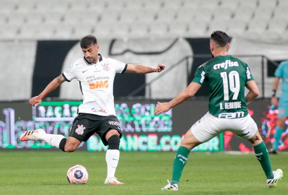 Corinthians e Palmeiras se enfrentaram em seis oportunidades na final do Paulisto