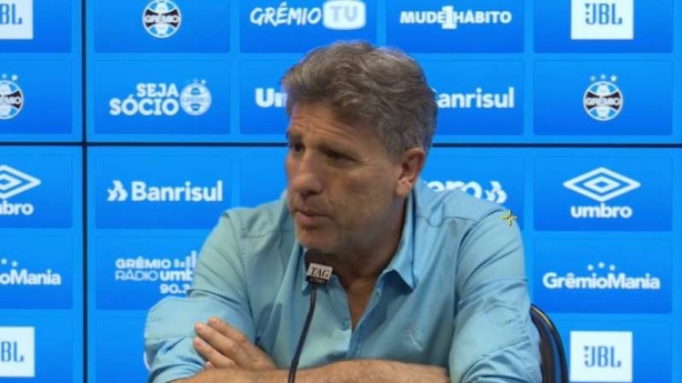 Renato Gaúcho concedeu coletiva após a partida e elogiou Cássio