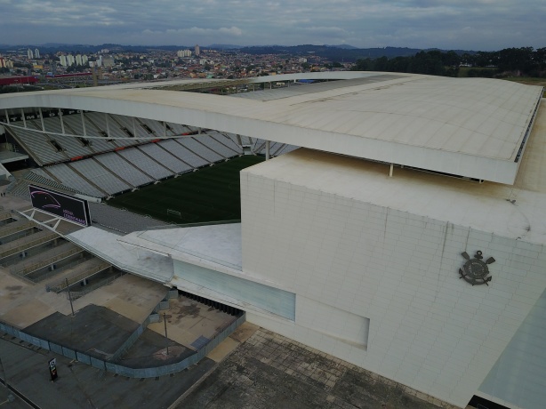 Andrés disse que o estádio "ainda" chama Arena Corinthians