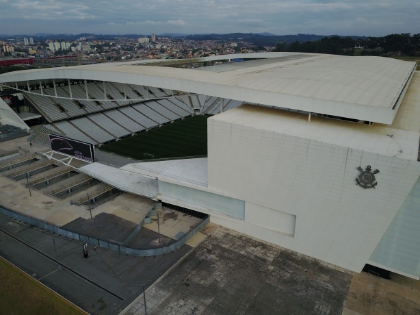 Arena Corinthians pode ganhar um nome nos próximos dias; oposição pede respeito aos órgãos fiscalizadores do clube