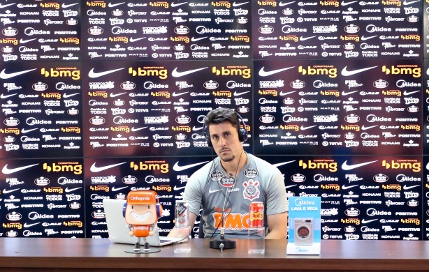 Defensor fez quest�o de valorizar o papel do meia Luan na equipe do Corinthians