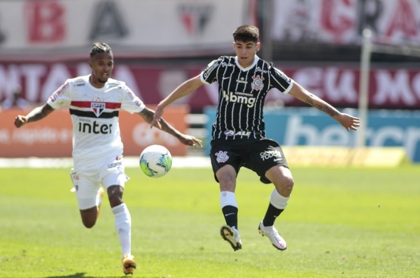 Corinthians saiu atr�s do placar e n�o teve for�as para reagir