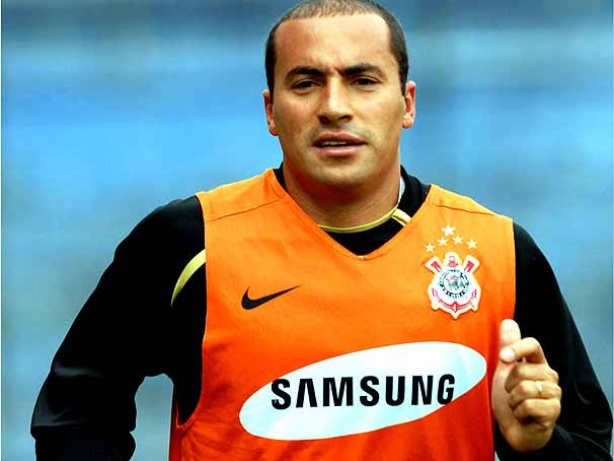 A�lton vestiu as cores do Corinthians na campanha do rebaixamento